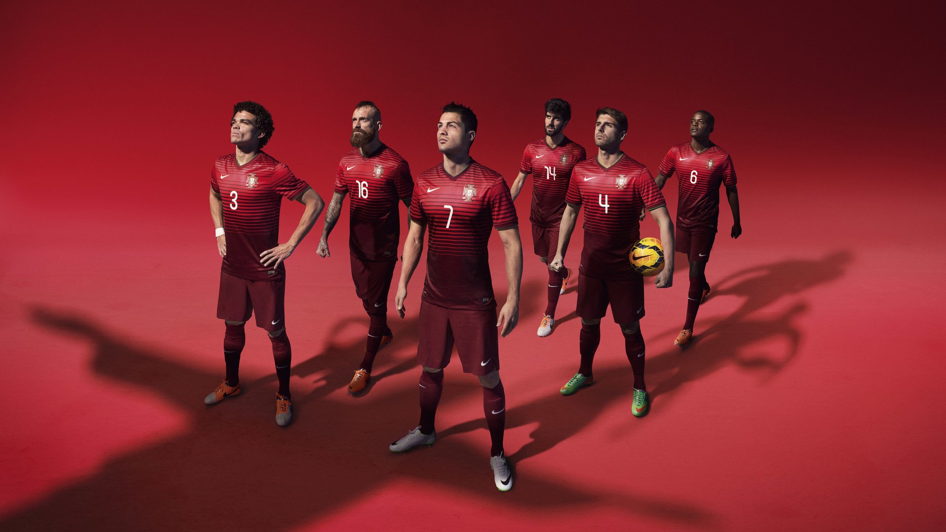 九游下载中心-_夜色彩跑：在灯光中点亮运动热情_，色彩夜景